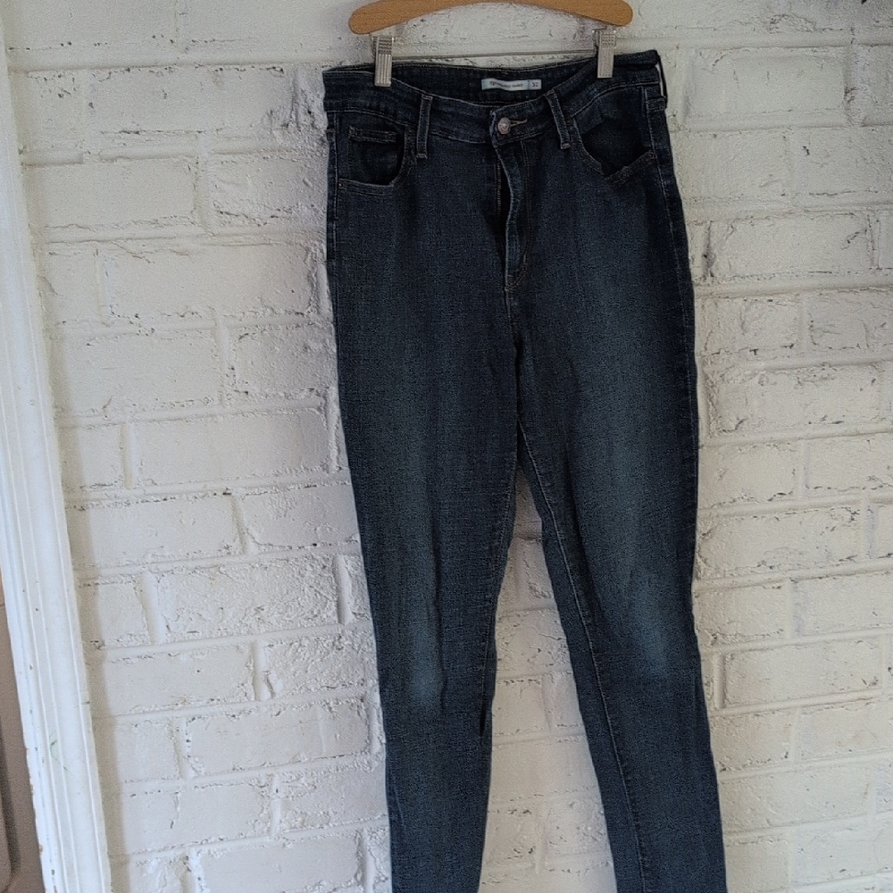 Levi's 721 High Rise Skinny Women's Jeans in Deep Blue